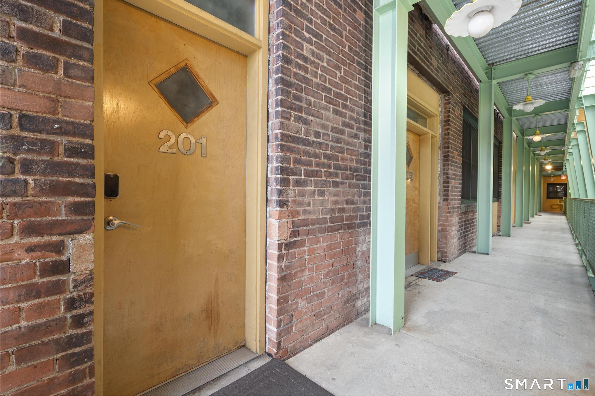 43 Chestnut Street New Haven CT 06511
