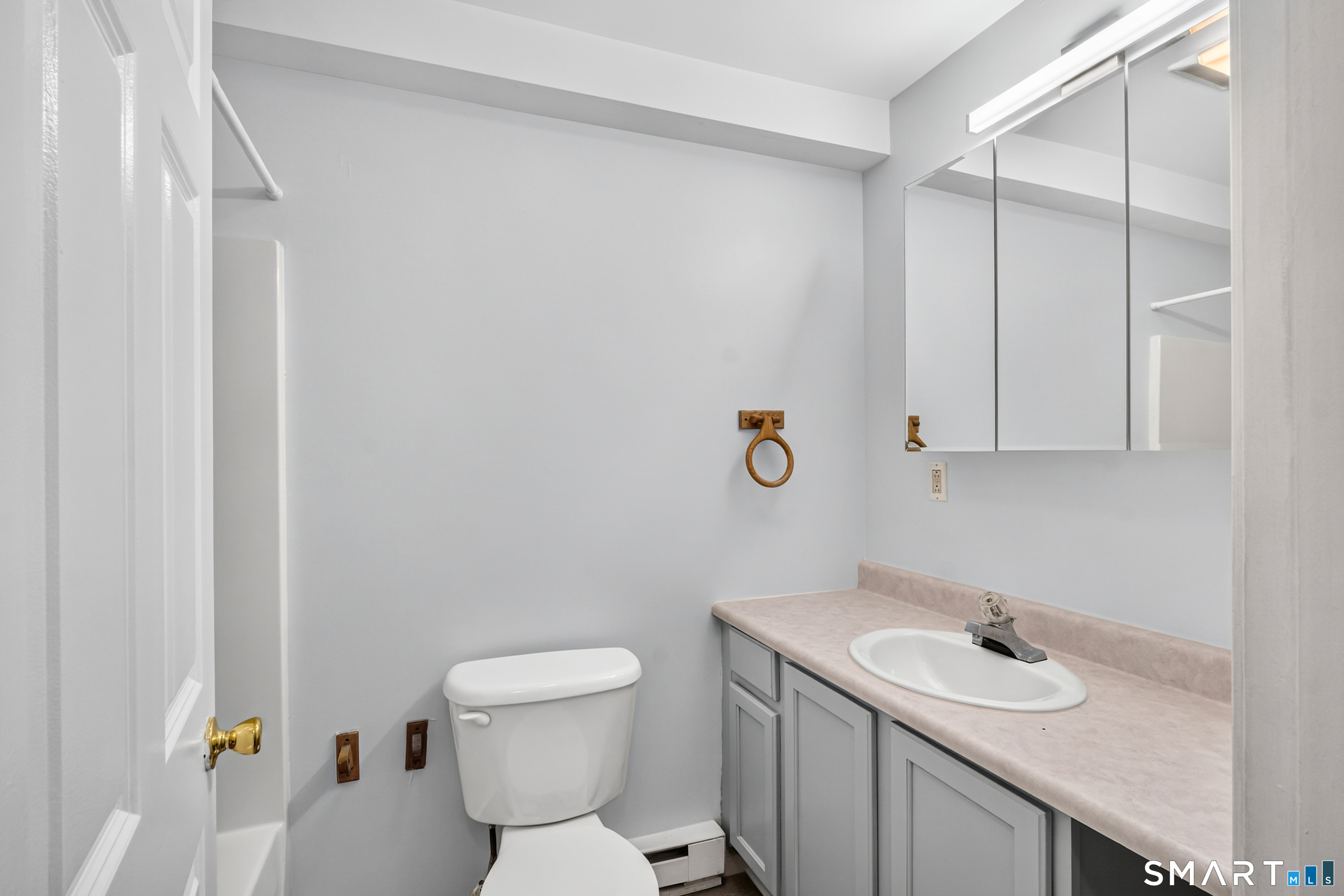 63 Glade Street West Haven CT 06516