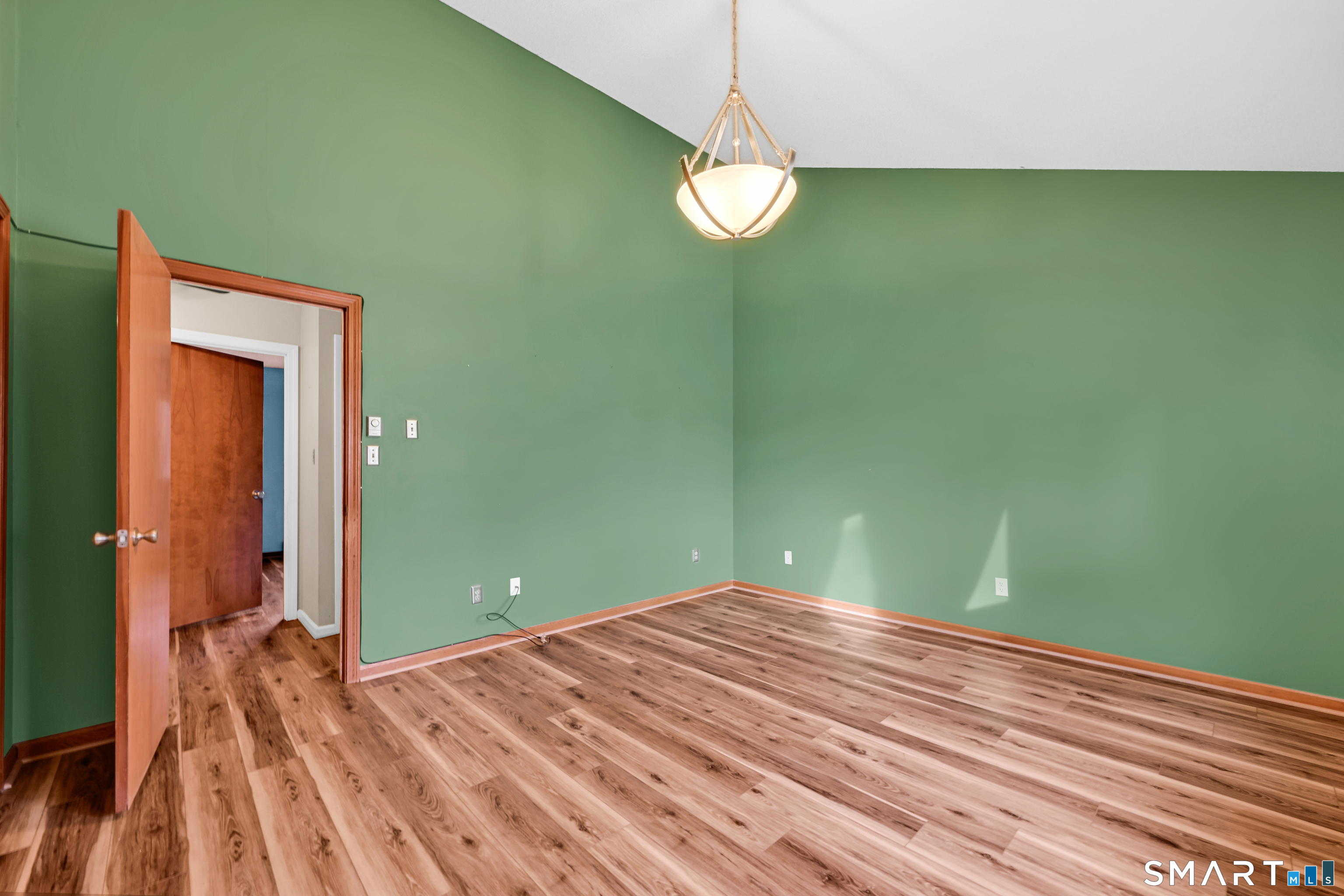 895 Matthews Street Bristol CT 06010