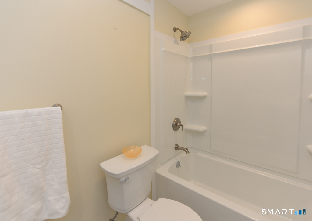26 Heritage Village Southbury CT 06488