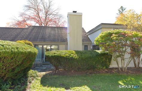 26 Heritage Village Southbury CT 06488