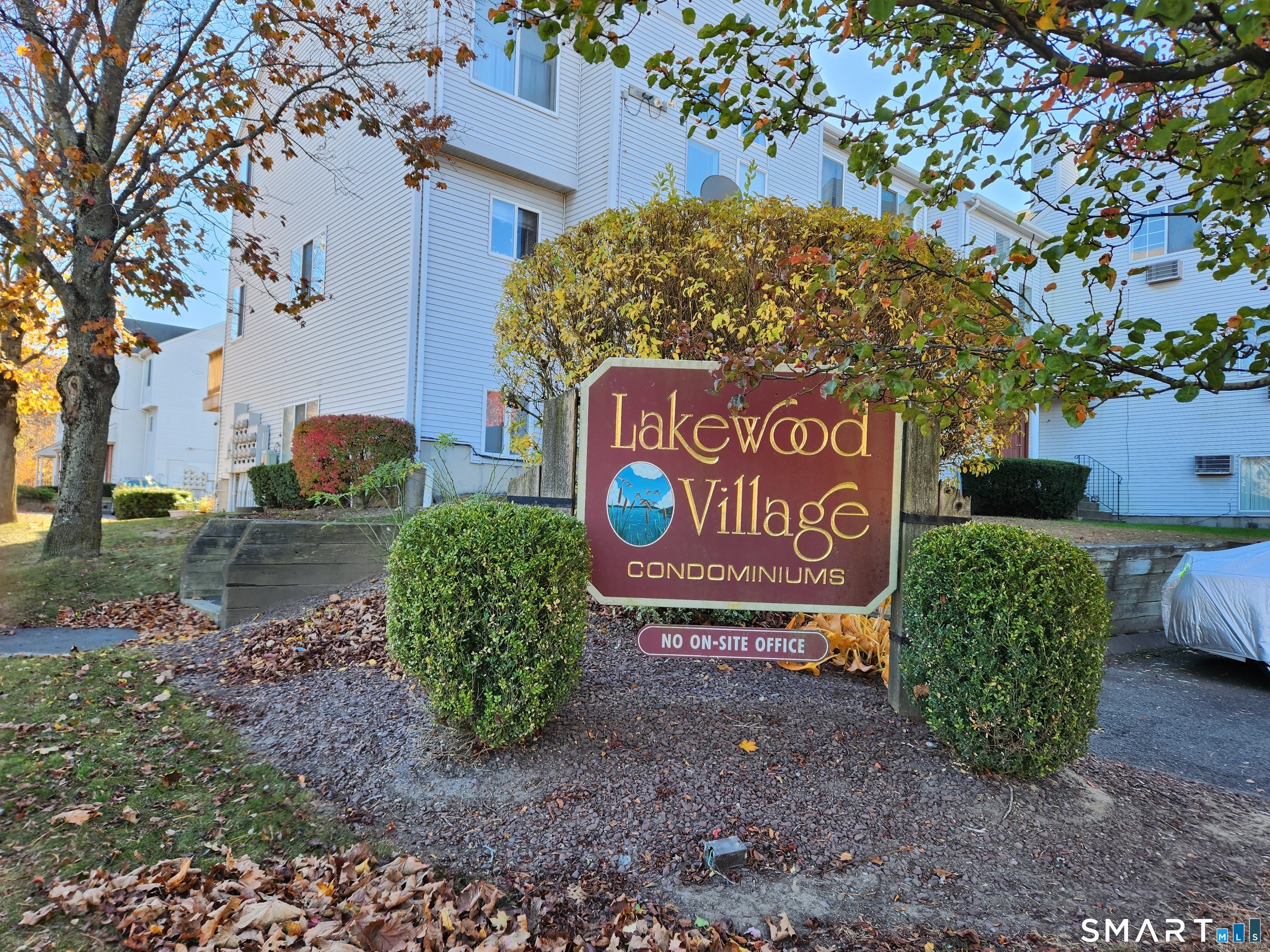 128 Hamden Avenue Waterbury CT 06704