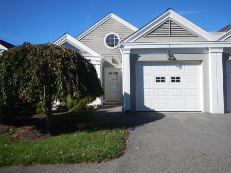 8 Saint George Place Newtown CT 06482