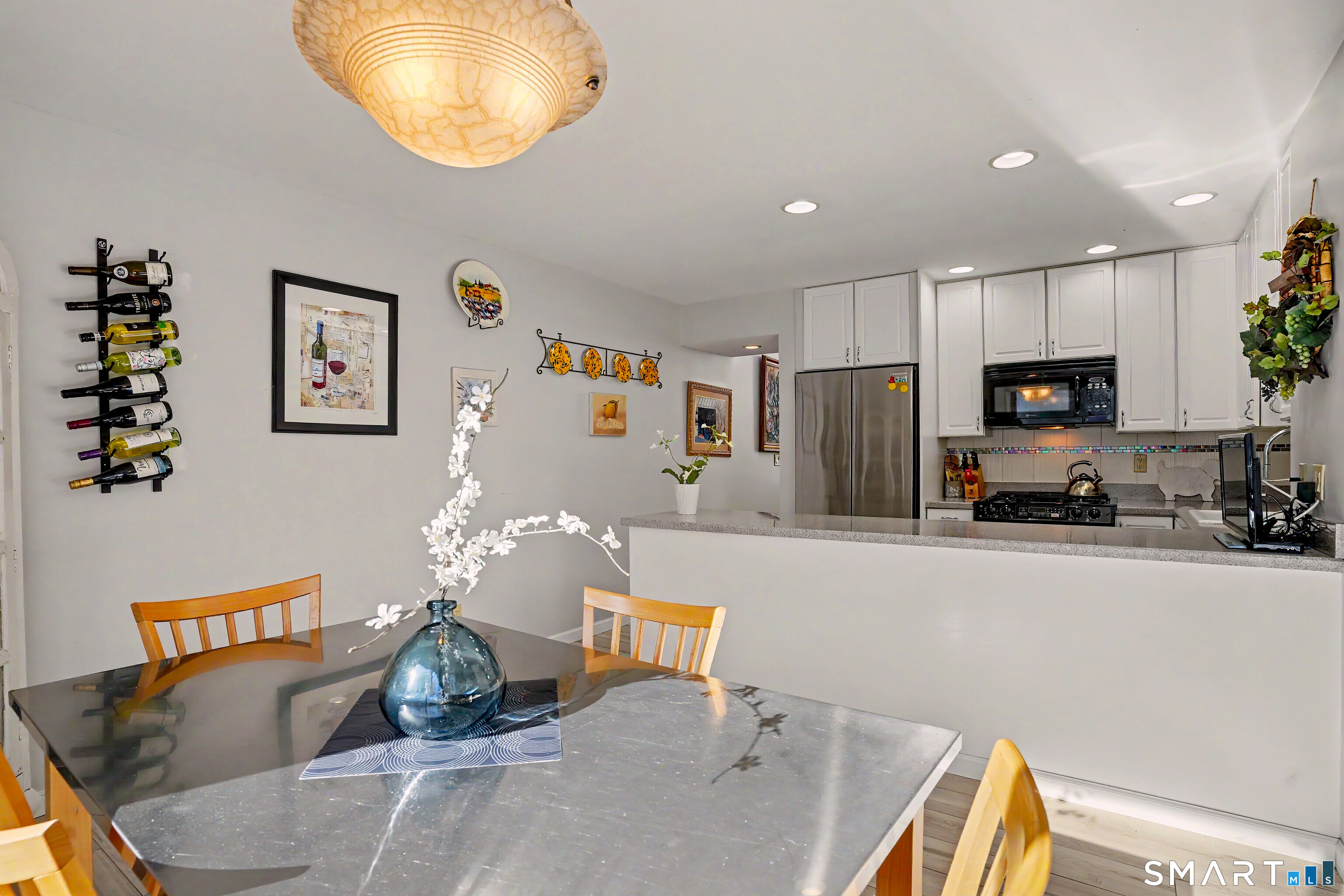 603 Plymouth Colony Branford CT 06405