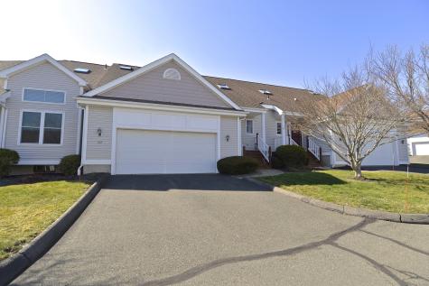 122 Summerfield Gardens Shelton CT 06484
