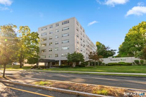 887 Farmington Avenue West Hartford CT 06119