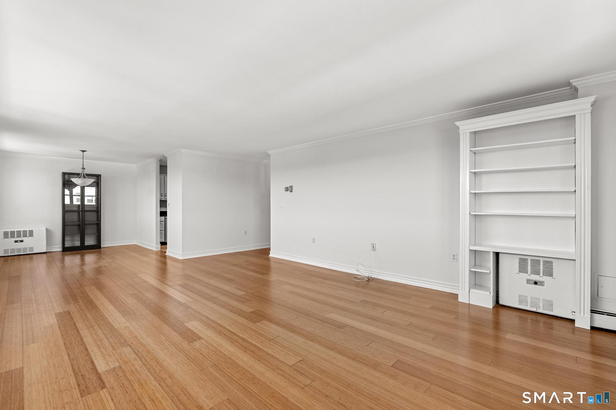 887 Farmington Avenue West Hartford CT 06119