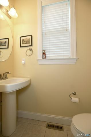 42 Marble Faun Lane Windsor CT 06095