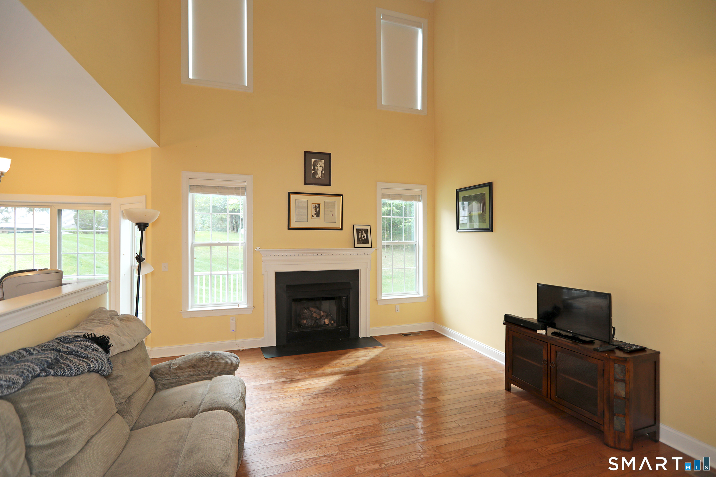 42 Marble Faun Lane Windsor CT 06095