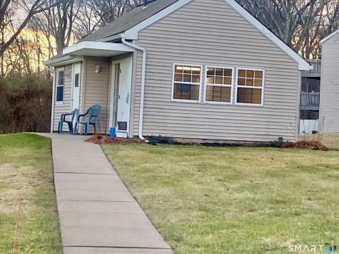 4 Heather Ridge Shelton CT 06484