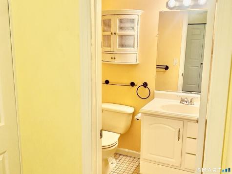 4 Heather Ridge Shelton CT 06484