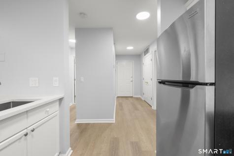 468 Main Street East Lyme CT 06357