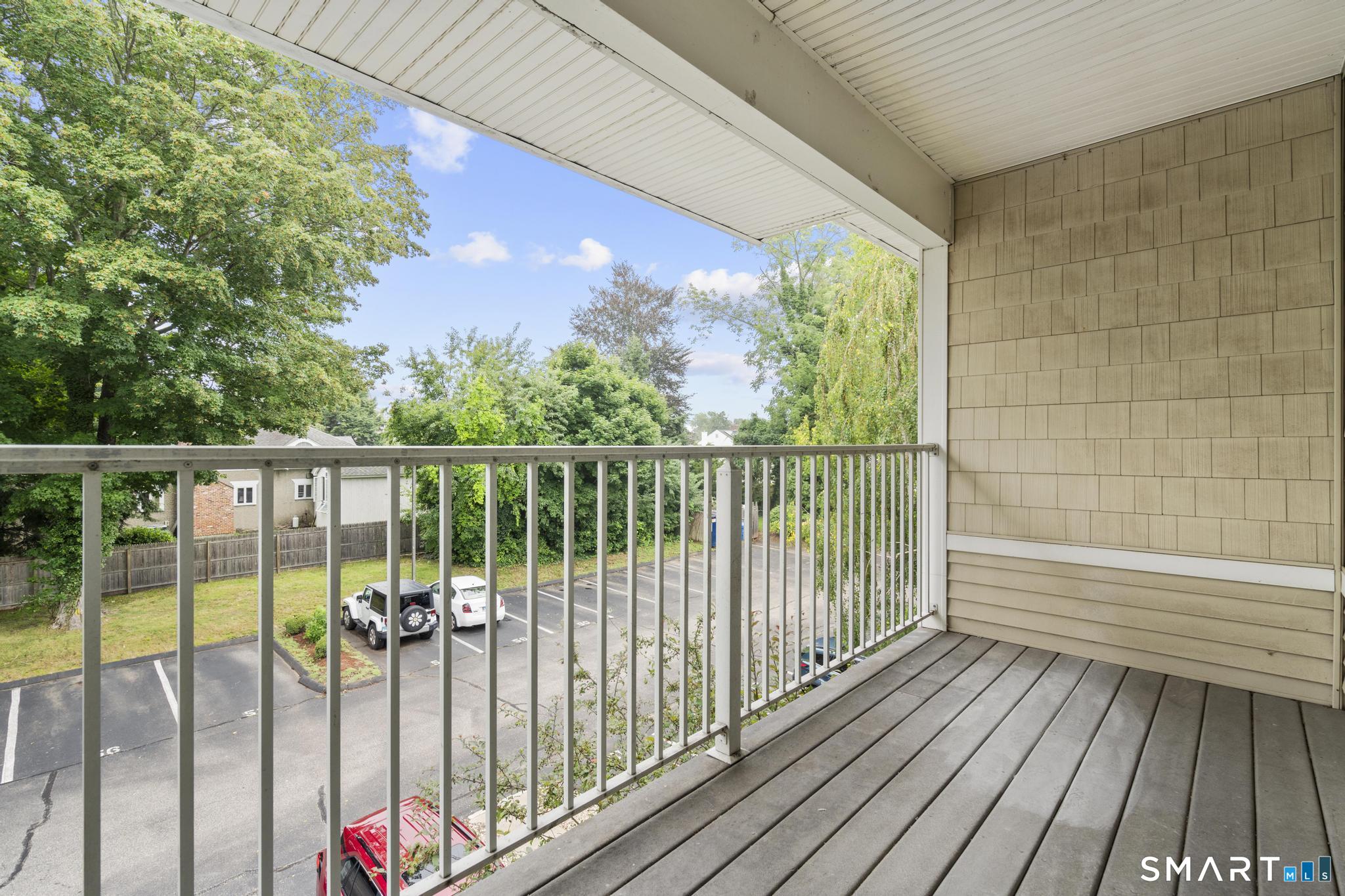 468 Main Street East Lyme CT 06357