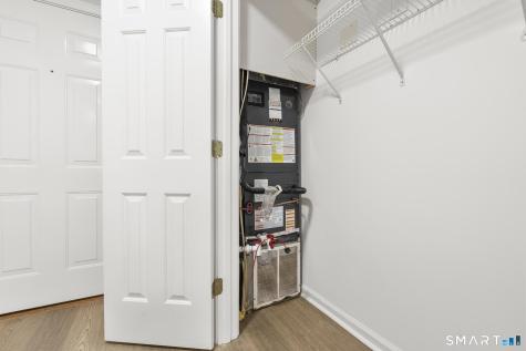 468 Main Street East Lyme CT 06357