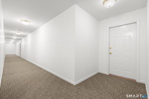 468 Main Street East Lyme CT 06357
