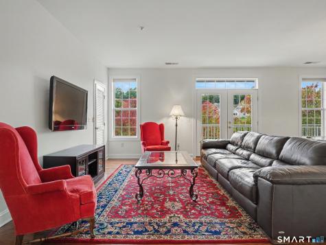1 Rivington Way Danbury CT 06810