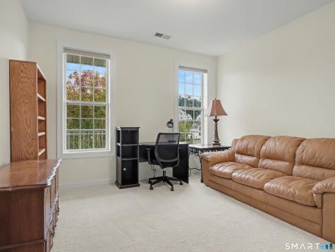 1 Rivington Way Danbury CT 06810