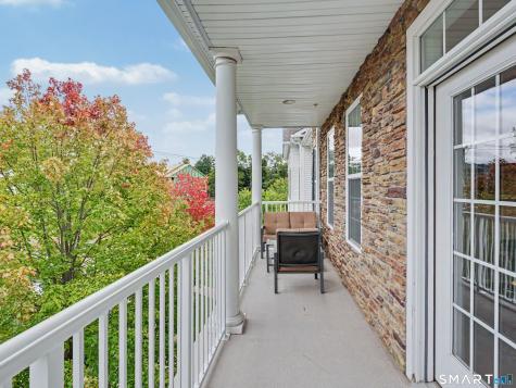 1 Rivington Way Danbury CT 06810
