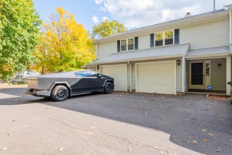 3239 East Main Street Waterbury CT 06705