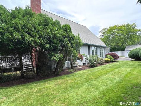 166 Glengarry Road Fairfield CT 06825