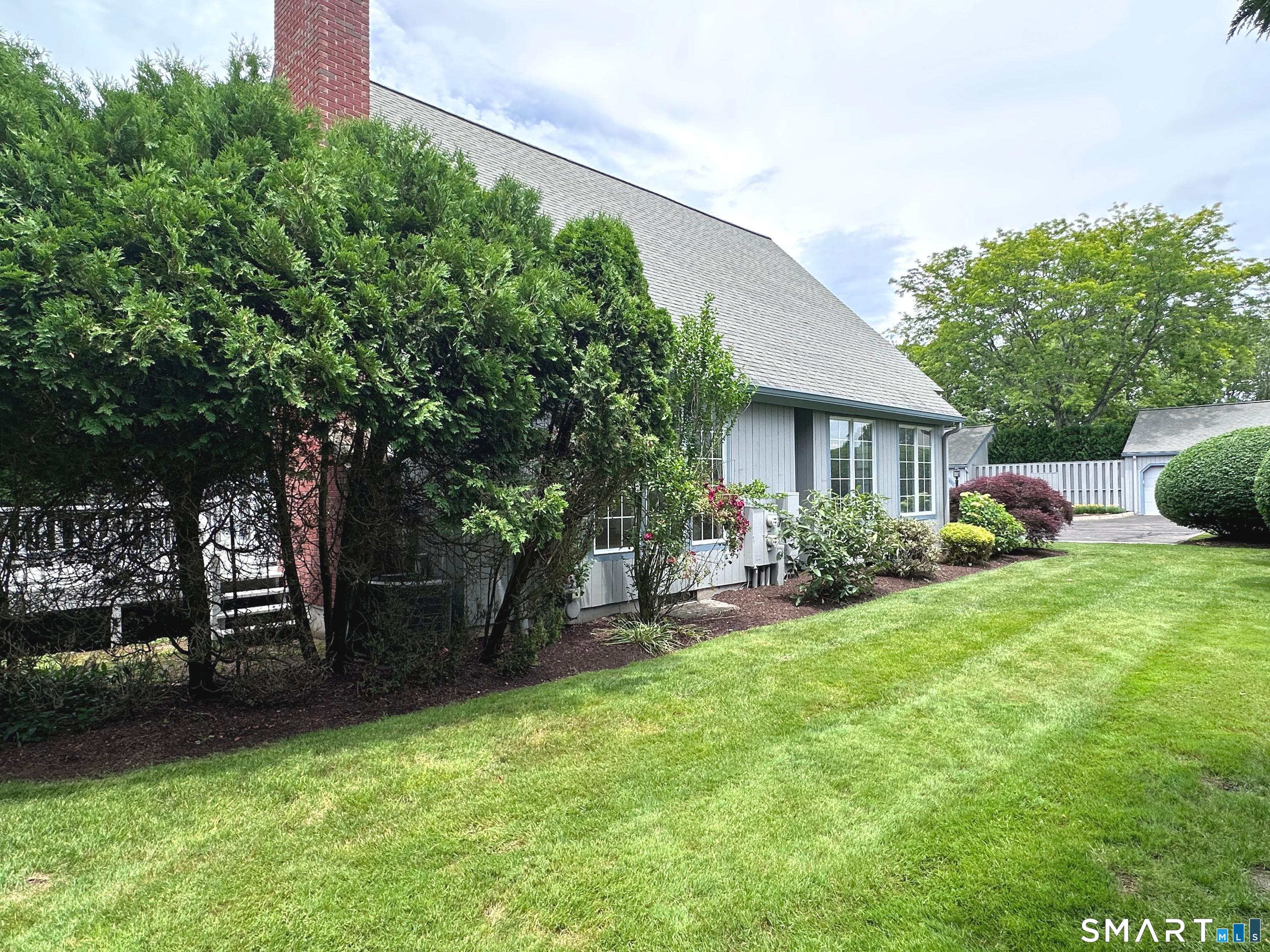 166 Glengarry Road Fairfield CT 06825