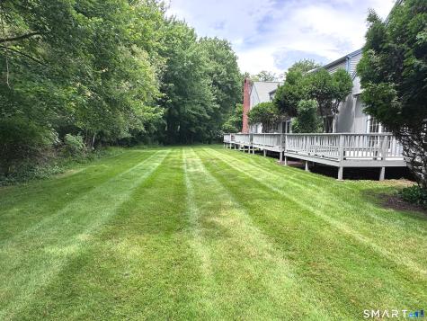 166 Glengarry Road Fairfield CT 06825