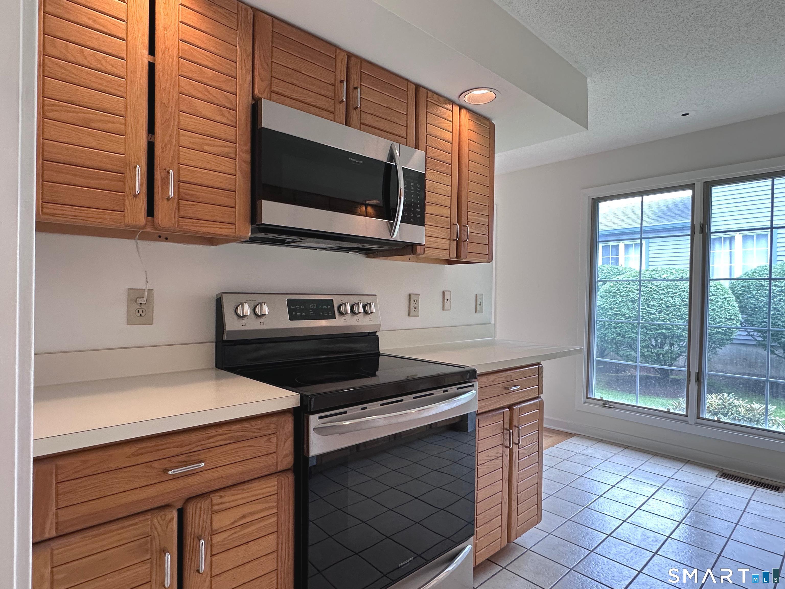 166 Glengarry Road Fairfield CT 06825