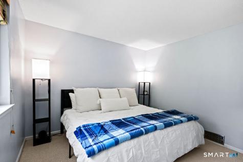 5 Quail Drive Simsbury CT 06081