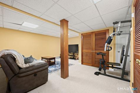 5 Quail Drive Simsbury CT 06081