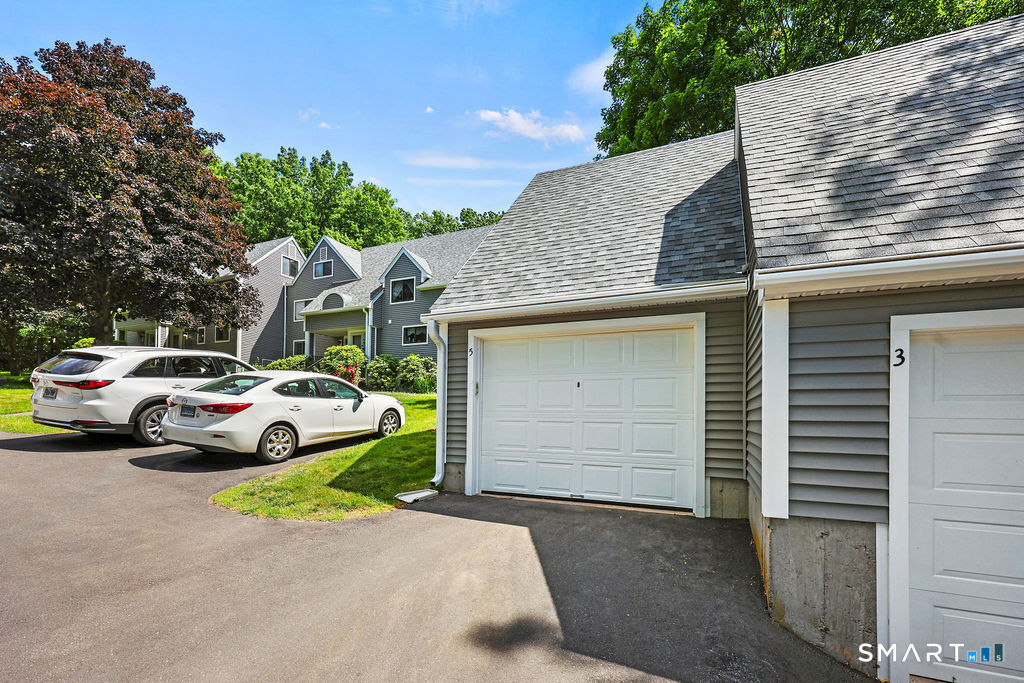 5 Quail Drive Simsbury CT 06081