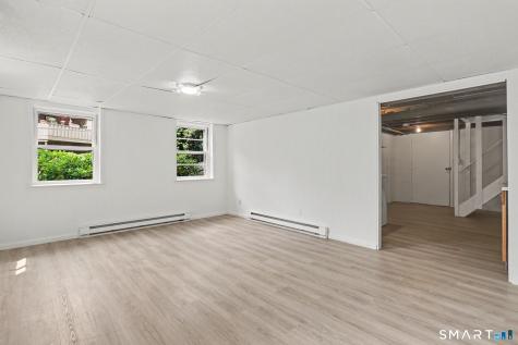 104 1/2 Ledgebrook Drive Norwalk CT 06854
