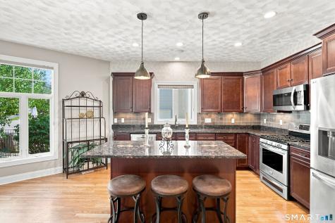 9 Beachside Avenue East Haven CT 06512
