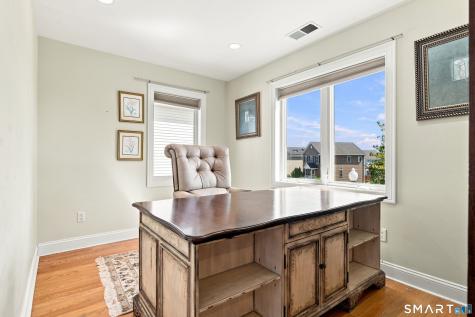 9 Beachside Avenue East Haven CT 06512