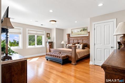 9 Beachside Avenue East Haven CT 06512