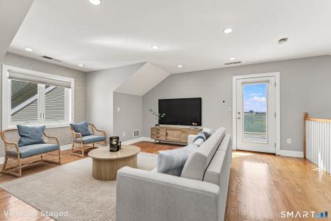 9 Beachside Avenue East Haven CT 06512