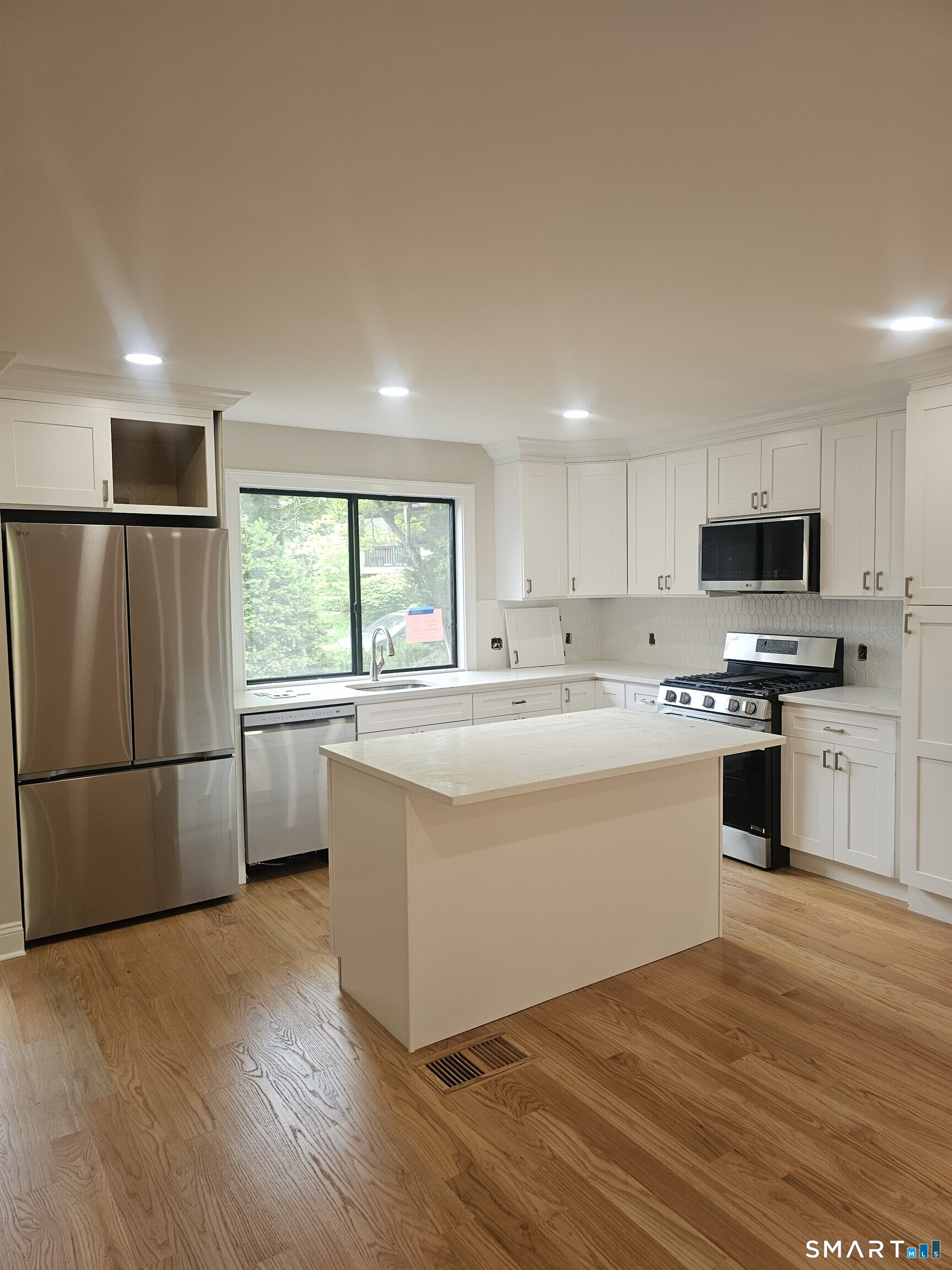 522 Iroquois Lane Stratford CT 06614