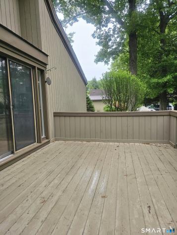 522 Iroquois Lane Stratford CT 06614