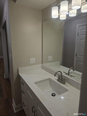 522 Iroquois Lane Stratford CT 06614