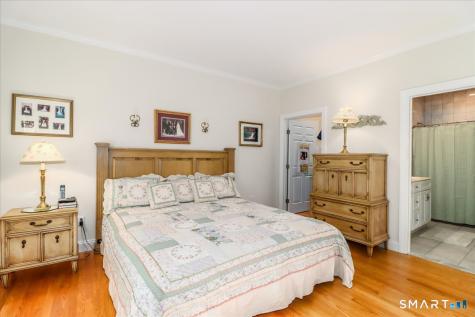 215 Meadow Brook Road Oxford CT 06478