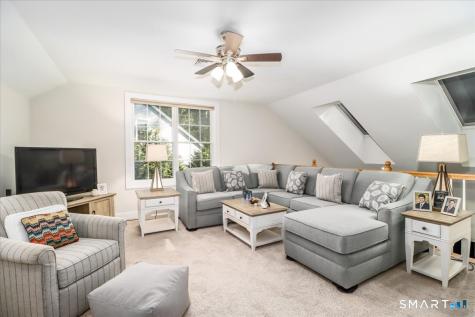 215 Meadow Brook Road Oxford CT 06478