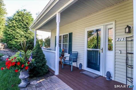 215 Meadow Brook Road Oxford CT 06478