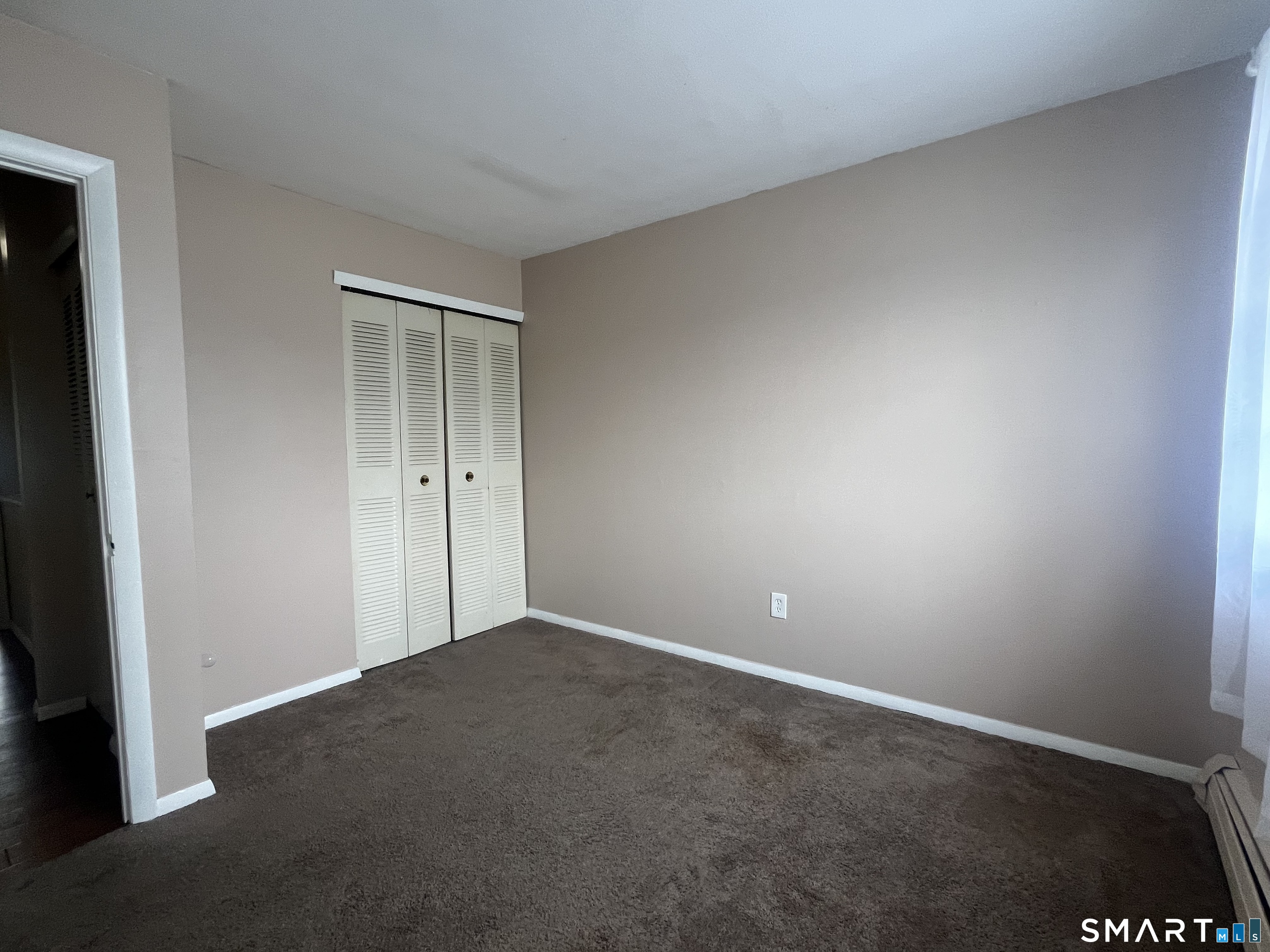 19 Coach Circle Naugatuck CT 06770