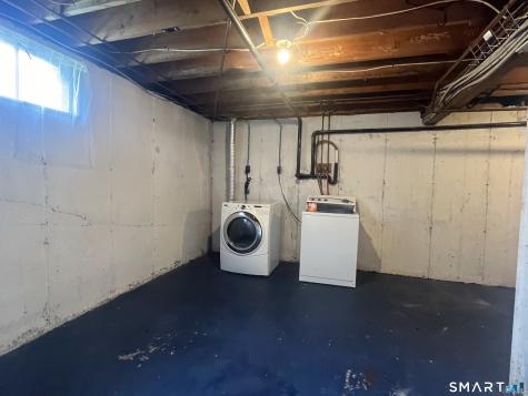 19 Coach Circle Naugatuck CT 06770
