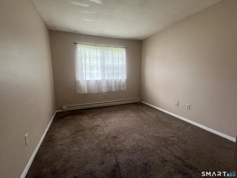 19 Coach Circle Naugatuck CT 06770
