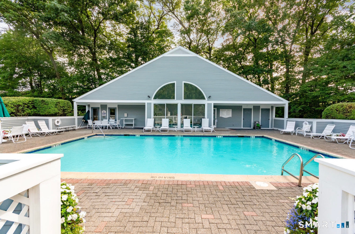 10 Hale Lane Darien CT 06820
