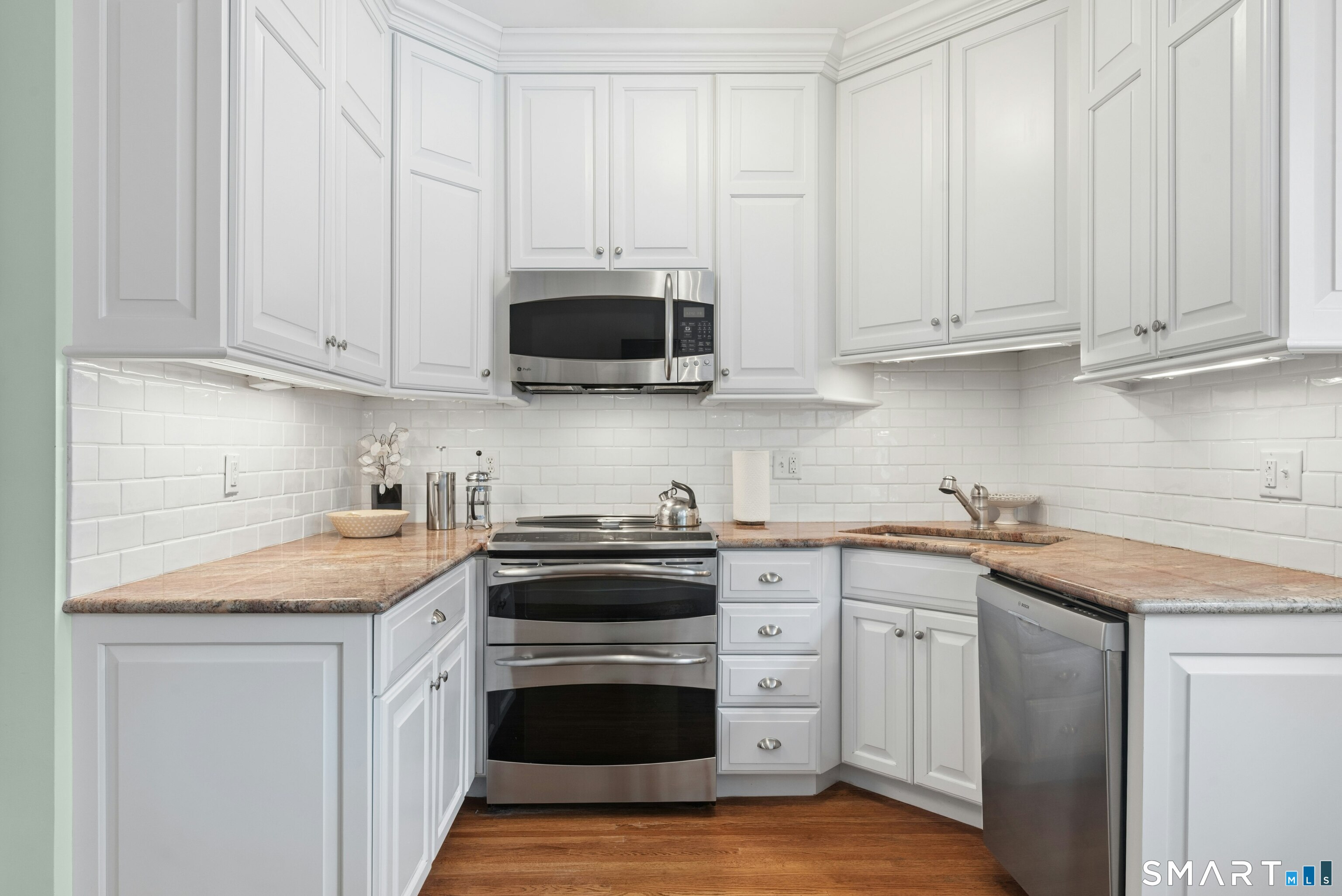 10 Hale Lane Darien CT 06820