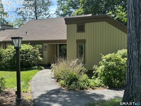 804 Heritage Village Southbury CT 06488