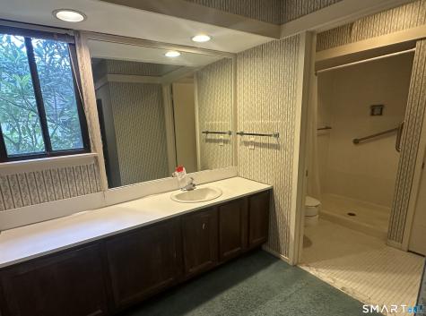 804 Heritage Village Southbury CT 06488