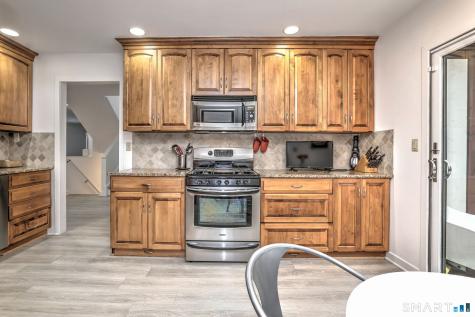 690 Forest Road West Haven CT 06516