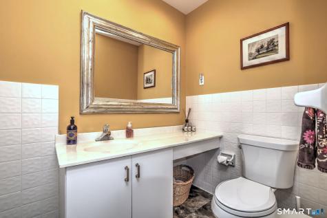 690 Forest Road West Haven CT 06516